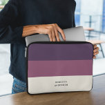 Moderne Paarse Colorblock Stripes Laptop Sleeve<br><div class="desc">Het moderne paarse horizontale strepen- en kleurenblokontwerp is stijlvol.</div>