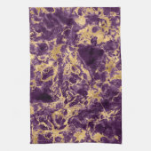 Moderne Paarse en gouden marmerpatronen Theedoek (Verticaal)