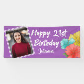 Moderne Paarse Floral Happy 21st Birthday Foto Spandoek (Horizontaal)