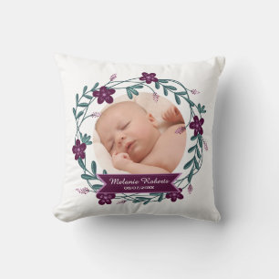 Moderne Paarse Floral Wreath Baby Foto Keepomwille Kussen