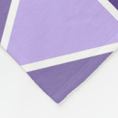 Moderne Paarse geometrische driehoeken Fleece Deken (Hoek)
