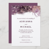 Moderne Paarse & gouden bruiloft uitnodiging (Voorkant / Achterkant)