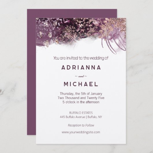 Moderne Paarse & gouden bruiloft uitnodiging (Voorkant / Achterkant)