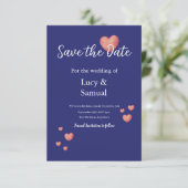 Moderne paarse Hart Save The Date Kaart (Staand voorkant)