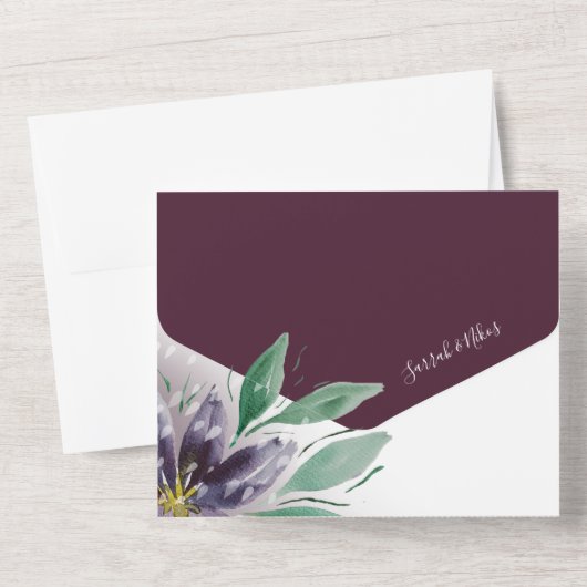 Moderne Paarse Lotus Waterverf met handbeschilderd All In One Uitnodiging (Achterkant)