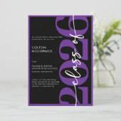 Moderne paarse typografie afstudeeraankondiging kaart (Staand voorkant)