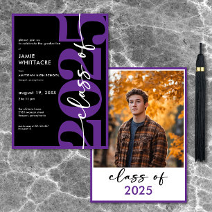 Moderne Paarse Typografie Graduation Party Kaart