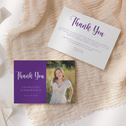 Moderne paarse witte afstudeer bedankkaart kaart
