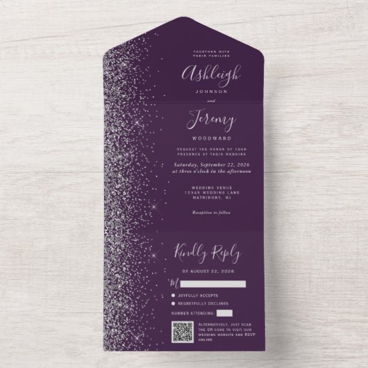 Moderne Paarse zilveren glitter QR-code bruiloft All In One Uitnodiging (Binnen)