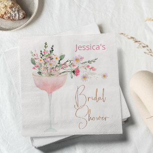 Moderne papieren servet met wilde bloemen voor bru
