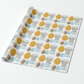 Moderne Pasen Eieren Patroon Aangepaste Naam Cadeaupapier (Uitgerold)