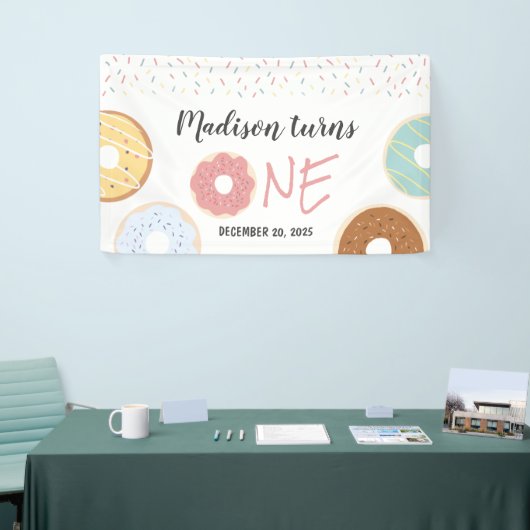 Moderne pasta Donuts en prinkles eerste verjaardag Spandoek (Beurs)