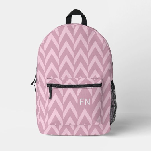 Moderne Pastel Roze Chevron Monogram Initialen Bedrukte Rugzak (Voorkant)