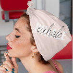Moderne Pastel Roze Inhale Exhale Quote Bandana<br><div class="desc">Moderne Pastel Roze Inhale Exhale Quote</div>