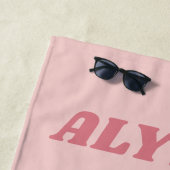 Moderne Pastel Roze Retro Paddenstoelen en Bloemen Strandlaken (In situ)