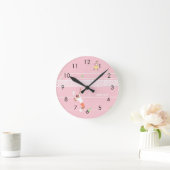 Moderne Pastel Roze Tennis Match Ronde Klok (Huis)