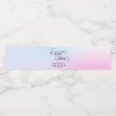 Moderne pastel roze wolk negen baby shower waterfles etiket (Enkel label)