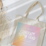 Moderne pastelregenboogroze korrelig afstuderen tote bag<br><div class="desc">Moderne moderne griezelige foto-afstuderen die canvas tas in de hand werkt. Met ruimte voor foto en informatie op de achterkant van de kaart. Moderne,  roze pastelregenboog en witte kleur kunnen worden aangepast aan uw stijl.</div>
