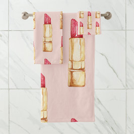 Moderne pastroze en rode lipstick, meisje bad handdoek