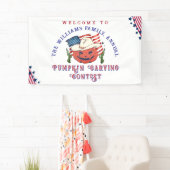 Moderne Patriottische Pompoen Showdown Halloween Spandoek (Insitu)