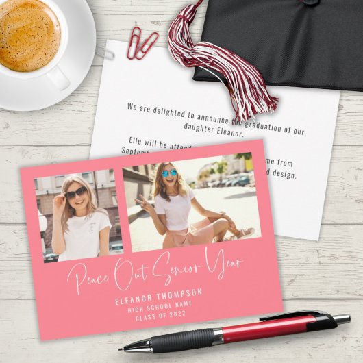 Moderne Peace Out 2 Foto 2022 Afstuderen roze Aankondiging