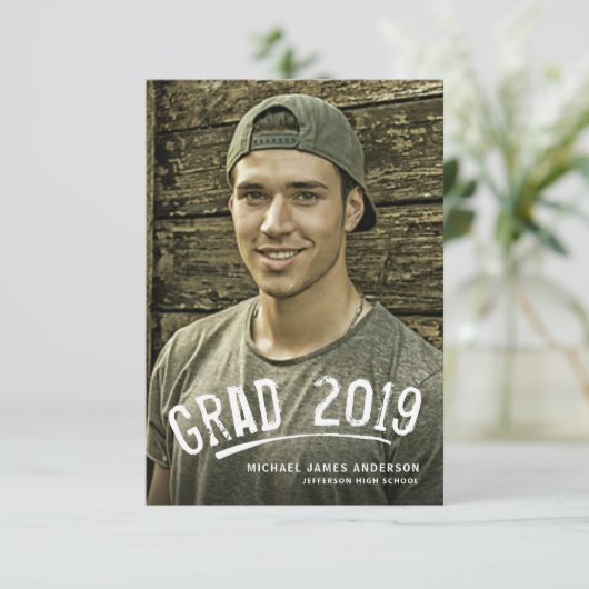 Moderne Penseel Afstuderen Grunge Photo Party nodi Aankondiging (Staand voorkant)