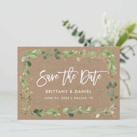 Moderne penseelscript Eucalyptus Kraft Save The Date (Staand voorkant)