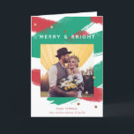 Moderne penseelstreken en goud | Kerstfoto Feestdagen Kaart<br><div class="desc">Deze kleurrijke,  moderne vakantiekaart is voorzien van rode en groene strepen van de waterverf met faux gouden stipaccenten en uw favoriete persoonlijke foto.</div>