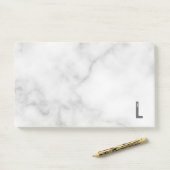 Moderne persoonlijke badmonogram en naam post-it® notes (Op bureau)