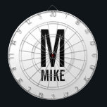 Moderne persoonlijke monogram en naam dartbord<br><div class="desc">Modern Black and White Bold Monogram Design met gepersonaliseerde monogram en naam in een moderne vetgedrukte sans serif lettertypestijl.

Unieke gave voor vader,  echtgenoot,  grootouders en nog veel meer.
Ook perfect als moderne 'loft/minimalist home decor'-accessoires,  verjaardagsgeschenk,  vakantiegeschenk,  cadeau voor gezinshereniging,  cadeau voor het huishouden en cadeau bij speciale gelegenheden.</div>