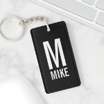 Moderne persoonlijke monogram en naam sleutelhanger<br><div class="desc">Modern Monogram ontwerp met gepersonaliseerde monogram en naam in moderne,  vette sans serif letterstijl. Perfect geschenk voor vader,  man,  vriendje,  jongens en nog veel meer</div>