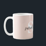 Moderne persoonlijke monogram naam Roze Koffiemok<br><div class="desc">Moderne persoonlijke monogram naam Roze koffie Mok</div>
