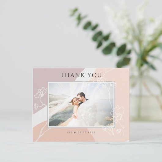 Moderne Perzik Blush Botanische Bruiloft Dank u Briefkaart (Staand voorkant)