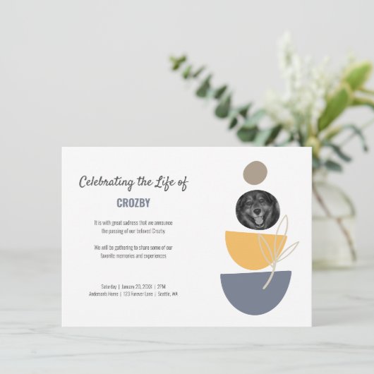 Moderne Pet Memorial Foto Viering van het Leven Aankondiging (Staand voorkant)