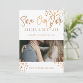 Moderne PHOTO Faux Metal Gold Folie Typografie Save The Date (Staand voorkant)