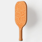 Moderne Pickleball Player glimlachend gezichtspatr Paddle (Links)