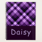 Moderne Plum Paarse Plaid Monogram Dagplanner Planner (Voorkant)