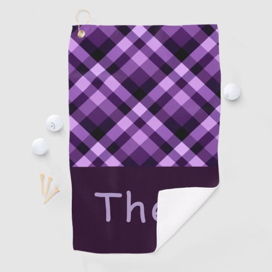 Moderne Plum Paarse Plaid Monogram Golfhanddoek (Insitu)