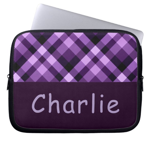 Moderne Plum Paarse Plaid Monogram Laptop Mouw Sleeve (Voorkant)