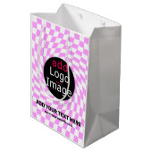 Moderne Professioneel Aangepast merk Checker Roze Medium Cadeauzakje (Achterkant Gekanteld)