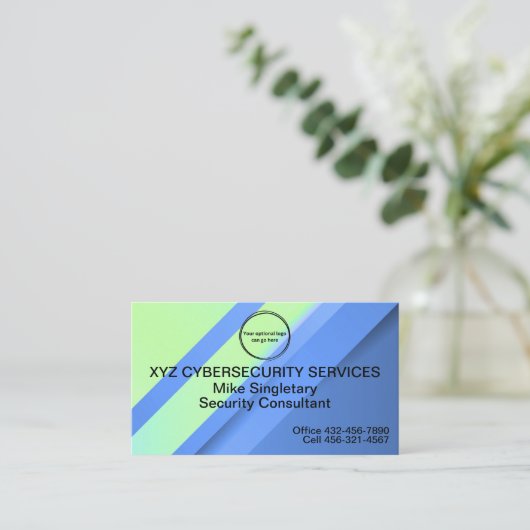 Moderne professionele cyberbeveiliging visitekaartje (Staand voorkant)