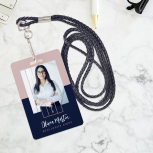 Moderne professionele foto's en Logo van onroerend Badge