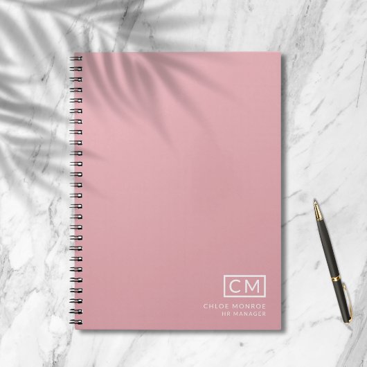 Moderne Professionele Initiaal Roze Monogram Notitieboek