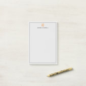 Moderne professionele monogram in eenvoudige minim post-it® notes (Op bureau)