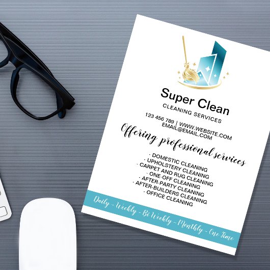 Moderne professionele poetsvrouw reinigt commercie flyer