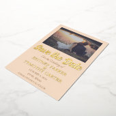 Moderne QR-code Folie met champagne Ivory Wedding Folie Uitnodiging (Gedraaid)