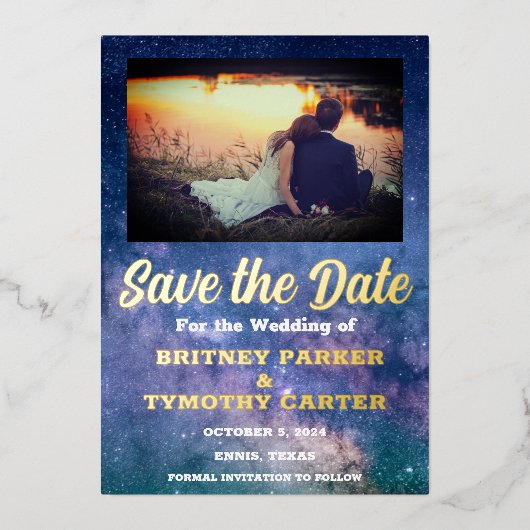 Moderne QR-code Foto Celestial Galaxy Wedding Folie Uitnodiging (Voorkant)