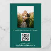 Moderne QR-code Fotoscript Emerald Green Wedding Folie Uitnodiging (Achterkant)