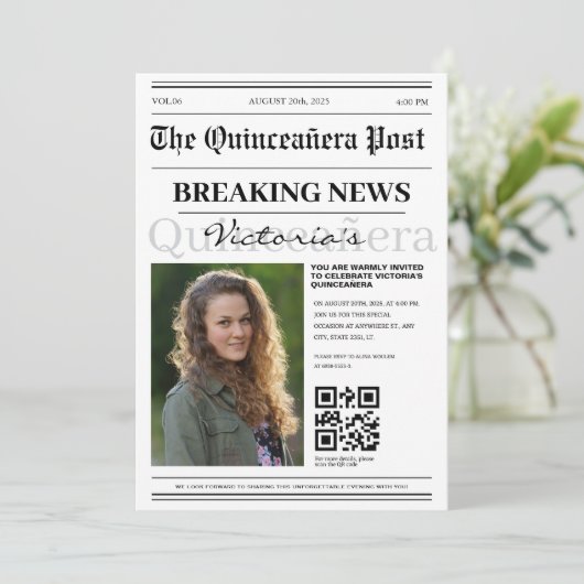 moderne qr code krant Quinceañera Kaart (Staand voorkant)