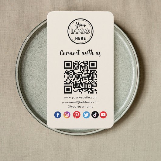 Moderne QR-code maakt verbinding met sociale media Visitekaartje